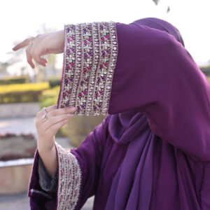 Embellished Plum (𝓔𝓲𝓭 𝓛𝓾𝔁𝓮)